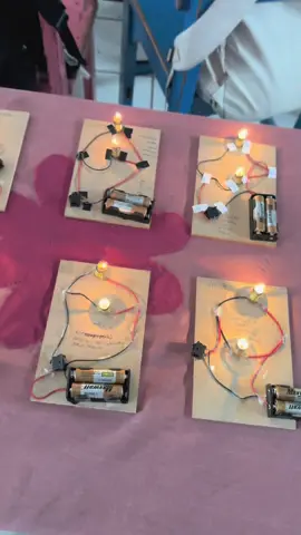 IPAS kelas 5 SD Praktikum membuat rangkaian listrik seri dan paralel langsung dengan alat dan bahan seadanya. #deeplearning #rangkaianlistrik #ipas #kelas5SD #fasec