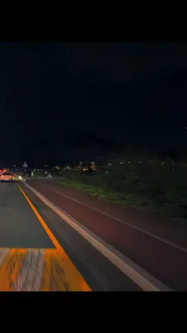 Bertahan satu Cinta🫶🫶 #xyzcba #lyrics #fouryou 