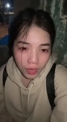 Cô gái quay video cầu cứu tại Campuchia