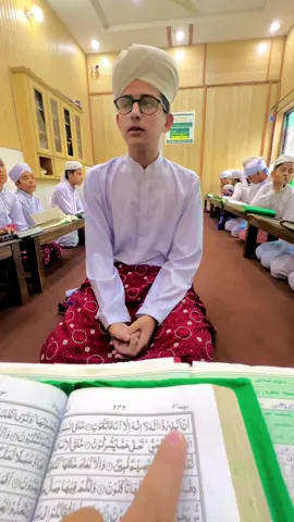 کبھی ایسا حافظ دیکھا کیا؟؟؟؟ #tilwat_e_quran_pak #quran #حافظ 