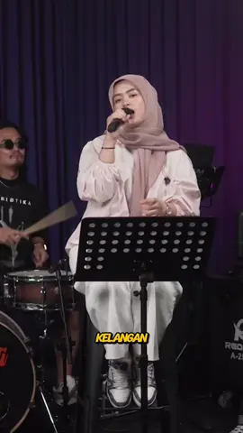 lorone pas diputus kebayar karo enake panganan prasmananmu🫣😝 