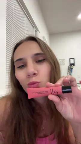 Obsessed with @e.l.f. Cosmetics #fypシ #blueeyes #elfcosmetics #fypシ゚viral #elfglowrevivermeltinglipbalm 