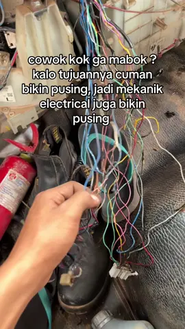 banyak pening la 🤯.                           #mekanikindonesia #xyzabc #foryou #electricalengineering #fypシ 