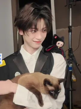 New～supersupersuper cute！🧸#梓渝 #zy #ziyu #极速小鱼 #渝周晚报 