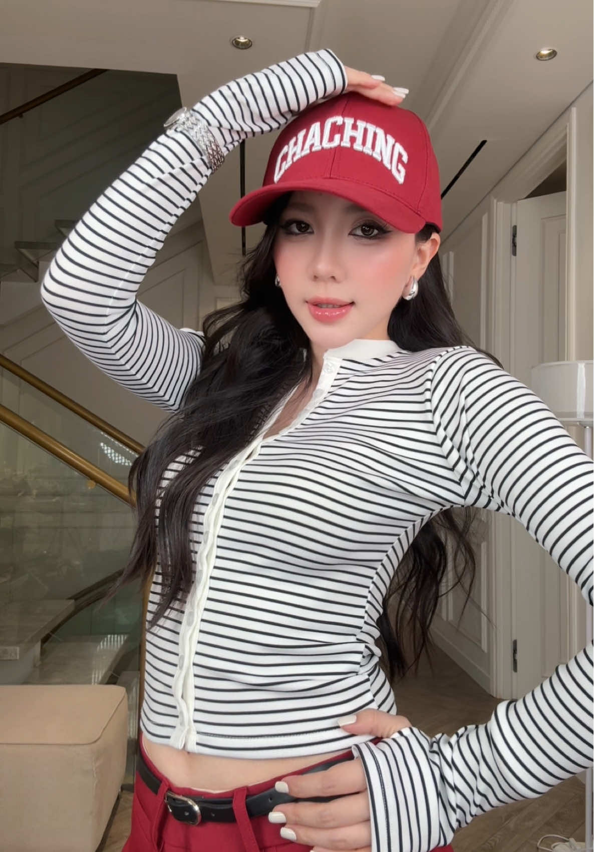 Nón là một phụ kiện không thể thiếu nha mấy bà #nonchaching #chaching #wearyourluck #onegr