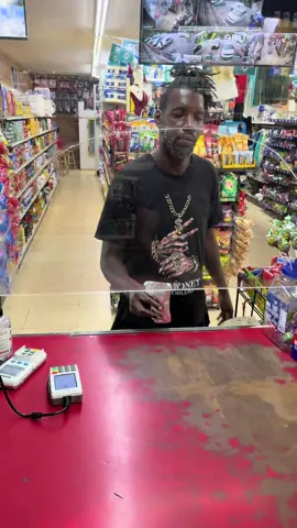 Working in the hood be like !!!  #foryou #fyp #viral #tiktok #youtube 