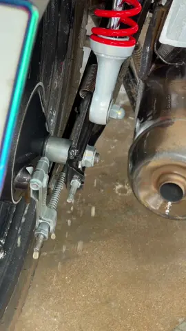 Tẩy rửa xe rỉ sét ố vàng dễ dàng mà không phải ai cũng biết. Sản phẩm giúp anh em rửa xe siêu sạch đây nhé #tayovang #tayriset #ruaxesieusach #ruaxekhongcham #tayruadanang47 