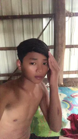 #សុំល្បីផងបានអត់🤭🤭ញុមចង់ល្បី😂😁 #ត្បូងឃ្មុំផ្ទះខ្ញុំ🏠💗😊 