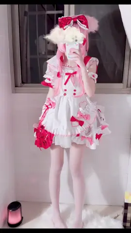 cute 🦢 #cosplay #viral #coplayer 