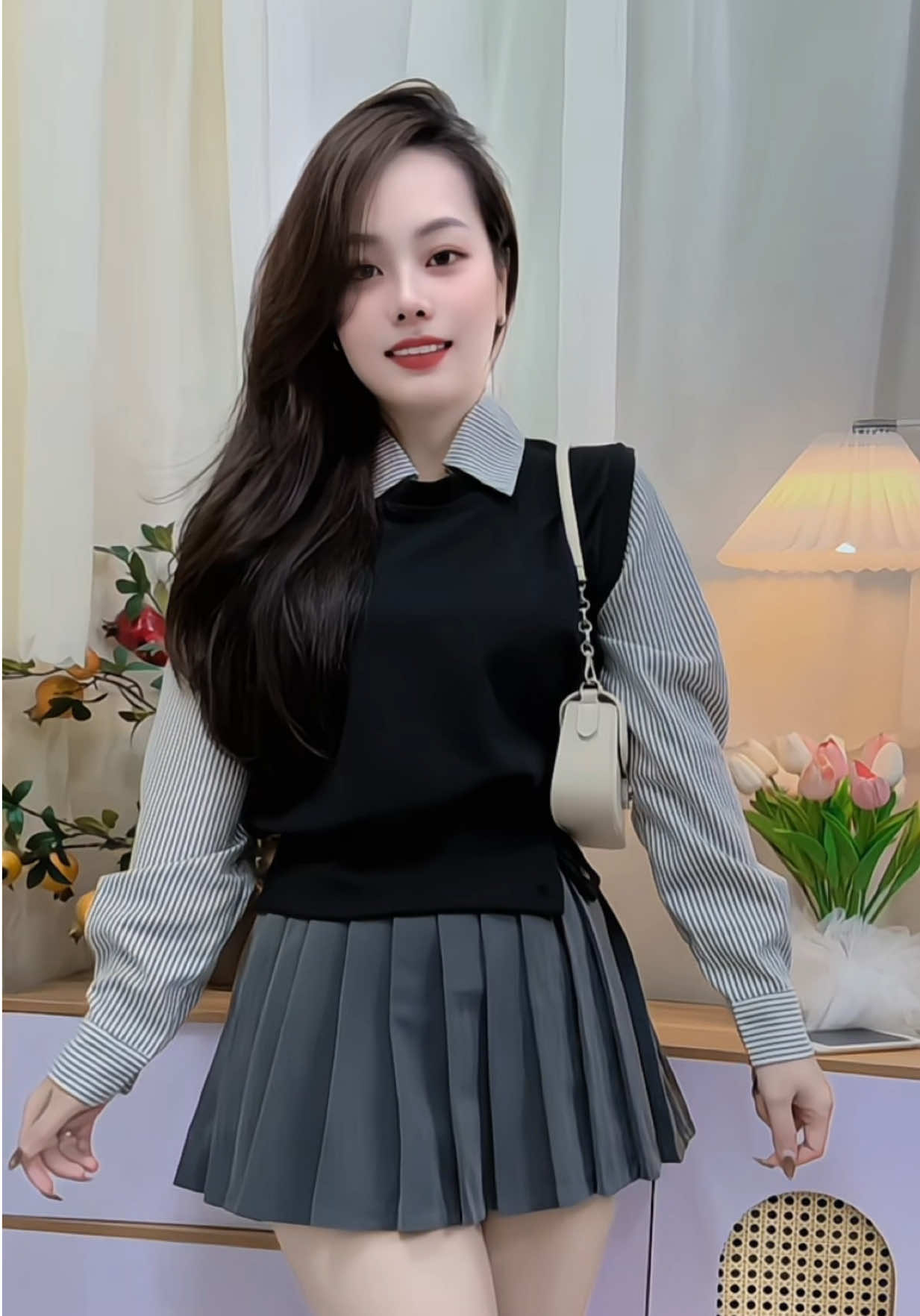 Áo che khuyết hết mọi khuyết điểm. Xinh, giữ ấm tốt. Che năng được.#suhuongtiktok #áotaydai #áothun #áogiữnhiệt #áonu 