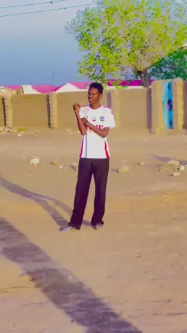 MeeLkasta La dhaca GaaLkiba igu dhagane😂👌🫏@A__XagreH __🔥⚽️ @🇬🇧 @fj 