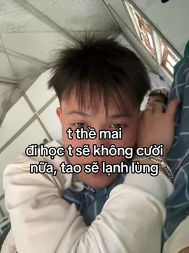 nhắc chúng mày đỡ bất ngờ