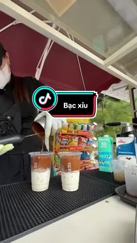 Chia sẻ cách pha Caffe bạc xỉu tại nhà rất đơn giản nha mọi người tham khảo ạ #bacxiu #congthucphache #nguyenlieuphache #caphemangdi 