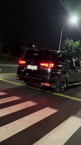 Bukan orang kaya tapi bisa ngutangin orang yg banyak gaya 🤭😝 #carsoftiktok #fyp #diesel #dieselenthusiast #xboost 