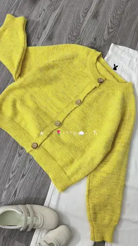 (HÀNG QC) Áo Len Vàng Cúc Gỗ #xh #cardigan 