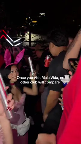 Mala Vida Austin 📍 El mejor club latino de toda la ciudad  #malavidaaustin #austintiktok #sixthstreet #thingstodoinaustin #downtown 