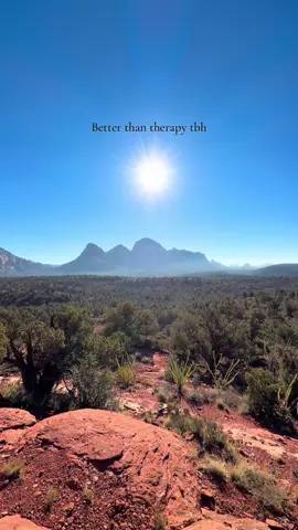 Fun fact… we actually didn’t follow directions properly and accidentally ended up on this mountain but it was so worth it 💯 #sedona #views #therapy #fypp 