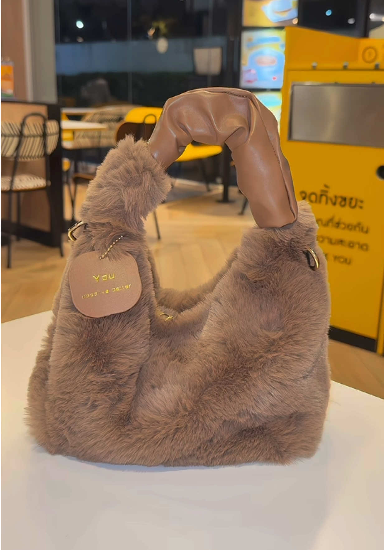 ตอบกลับ @Mook Muay นุ่มนิ่มมาก  #กระเป๋า #กระเป๋าถือ #กระเป๋าผู้หญิง #กระเป๋าสะพายข้าง 