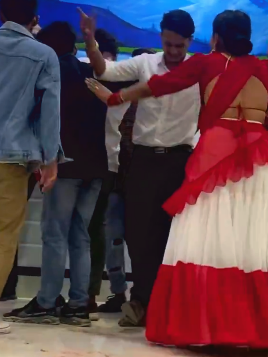 🤭🤭 #ourlovestory #beautifuljourney #fyppppppppppppppppppppppp #copy #trending @Satish 