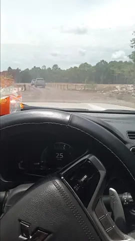 seng nyari duit💸🚘