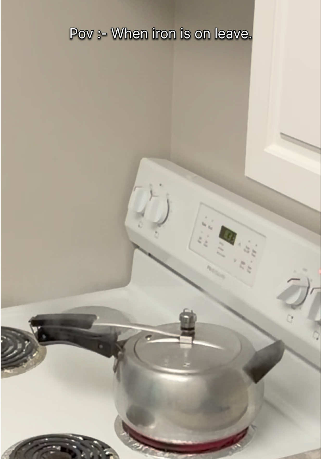 Technologia 🤣  #couplevideos #cooker #technologia #foryou #muskan__abhi 