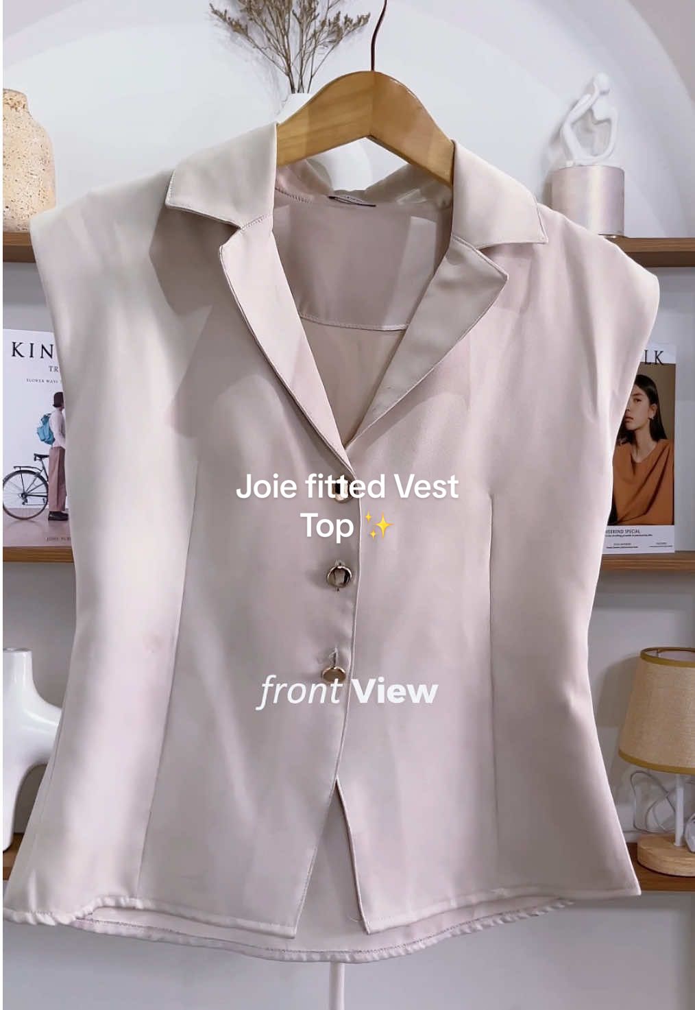 Kancing elegant,Look simple tapi kesan-nya Mewah.”✨ #vest #blazer #koreanstyle #foryou #fypage 