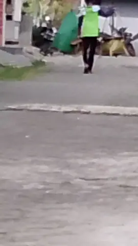 per jalanan ke hidupan .yg lgih jualan. moga sukses di lancar kn rijki nyh....#cep jeni 69#pyf #poryoupage #creatorsearchinsights 