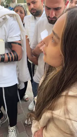 היום זכיתי להביא את ניב חיה בת גלי. , שסובלת מסרטן אלים הבטחתי לעצמי שעוד השנה יש סעודת הודיה ובן זכר! תודה לך בורא עולם ותודה ענקית לצדיק הקדוש שלנו הינוקא @הינוקא העמוד הרישמי קודש קודשים הרב #זיכויהרבים #foryou #תודהתודה #ינוקא #