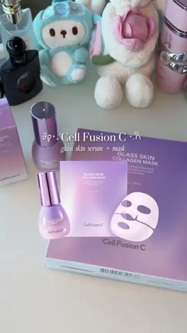 honestly reviewing the cell fusion c glass skin serum and mask 🧖🏻‍♀️ glass skin serum:  • hydrating, but it doesn’t contain actual ingredients that improve your skin texture in the long run • since I’m not a fan of the smell, I would pass on this one but it’s  nice to pair with the masks collagen mask: • really nice hydrogel masks- it stuck to my face well and was very refreshing on the skin • fragrance is subtler, but I still wish it was unscented (gifted) @Cell Fusion C Global  #cellfusionc #cellfuer #collagenmask #collagen #glassskin #koreanskincare #skincareroutine #clearskin 