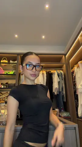 Janda ini memang gaisa diem