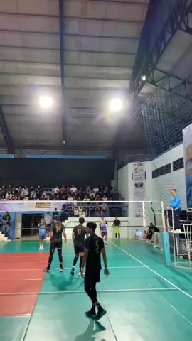 paling kecil paling gacor 😎 #volitarkam #volleyball #sektiwibowo 