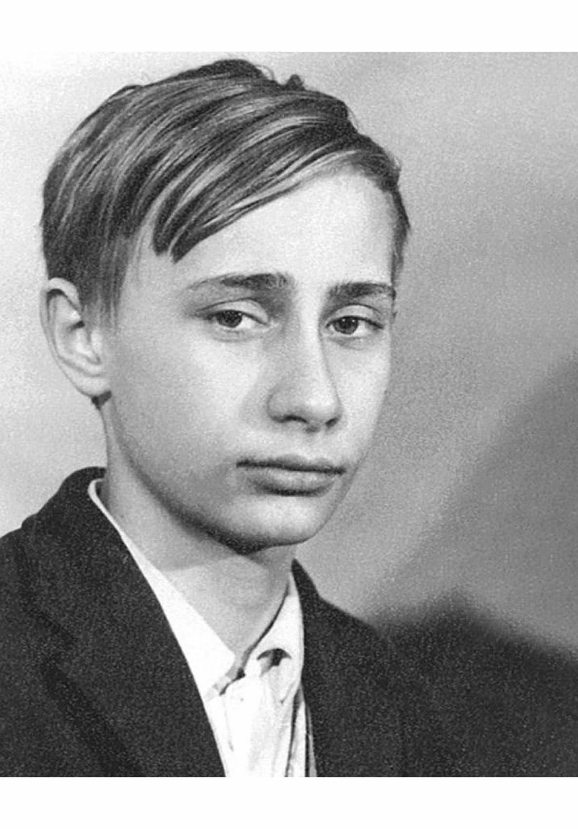 Владимир Путин поразил людей своим блестящим вокалом, и исполнил свою любимую композицию! А в конце не сдержался и выкрикнул от сердца! #вокал #пение #singing Путин поет Concert Vocalist 