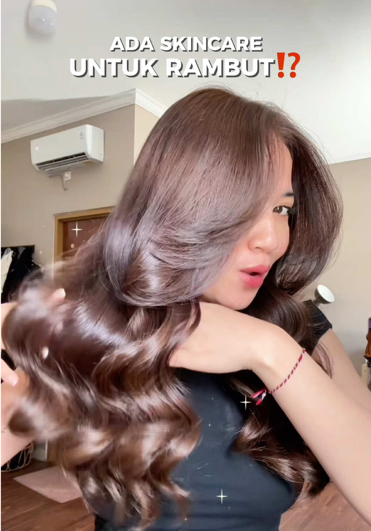 Apaan nihh pinkeu pinkeu?? 🥹#rambutsehatberkilau #glasshair #ElseveGlycolicGlossID #LOREALPARISHAIRCAREID #haircare @L'Oreal Paris Haircare 