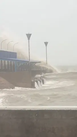 #bãolụtmiềntrung #nhonlyquynhon 