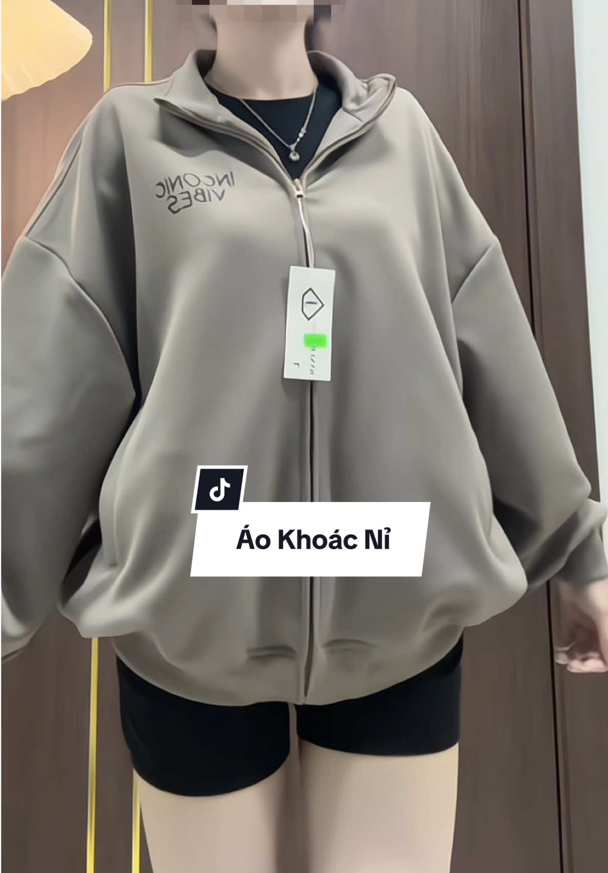 Áo Khoác nỉ , khoá zip mặc lên basic năng động mà dễ phối đồ nha 🌹#xuhuong #nganthanthien #aokhoac #aohoodie #aoni 