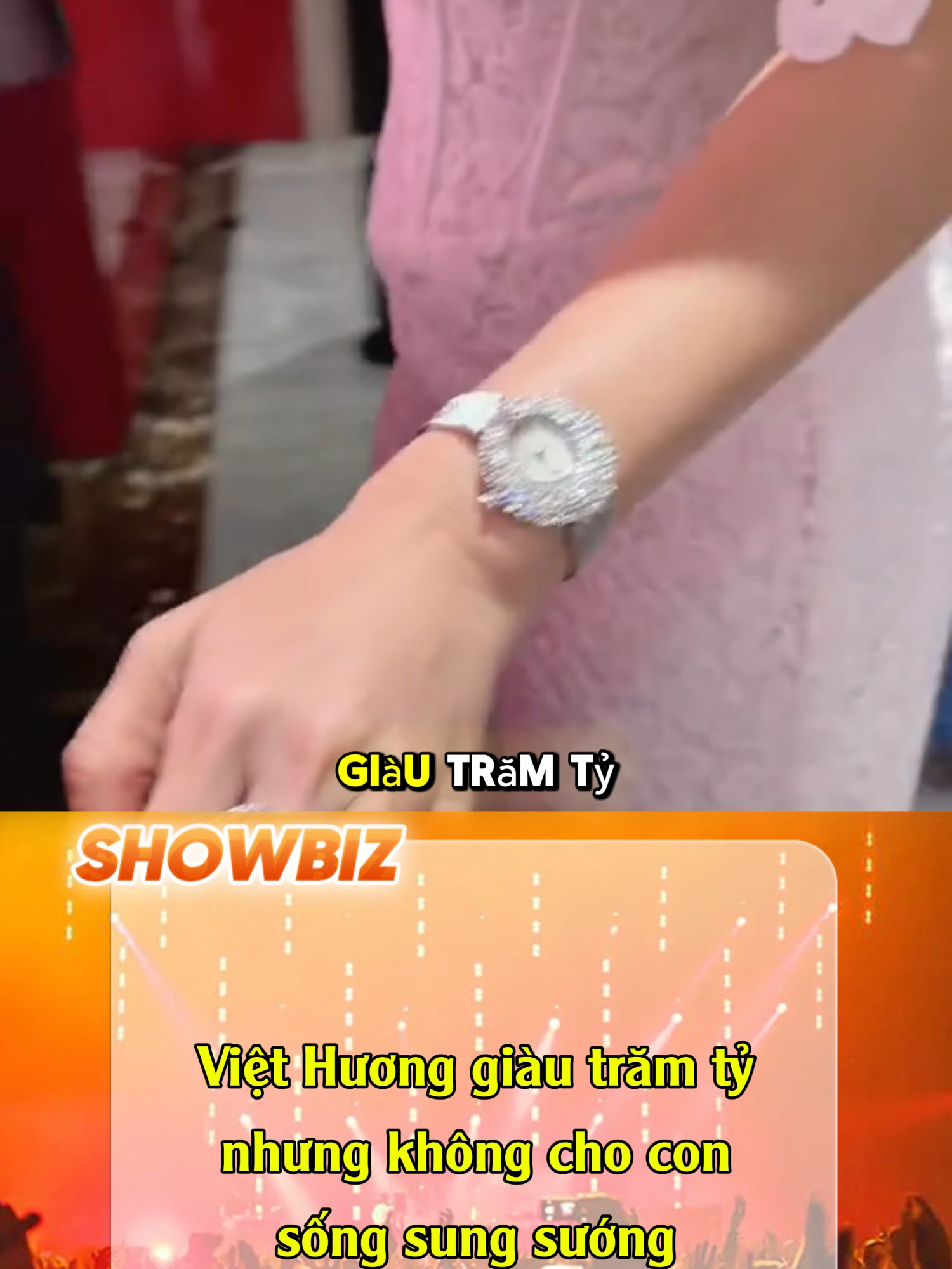 Việt Hương giàu trăm tỷ nhưng không cho con sống sung sướng.#tiktoknews #xhtiktok #viethuong #showbiz #tintucshowbiz #viral #fyp