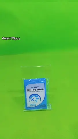 Alas Duduk Kloset Plastik Travel Tatakan Toilet Seat Cover Disposable 🚽✨ Jaga Kebersihan & Kenyamanan Saat di Toilet Umum! ✨🚽 Pernah merasa risih atau khawatir menggunakan toilet umum? 😣 Sekarang kamu nggak perlu khawatir lagi! Dengan Alas Duduk Kloset Plastik Travel Disposable, kamu bisa tetap higienis, nyaman, dan tenang di mana pun berada 💦 💡 Produk ini dirancang khusus untuk kamu yang sering bepergian, bekerja di luar rumah, atau suka traveling. Cukup buka – letakkan – gunakan – buang, tanpa repot cuci ulang! Praktis banget untuk dibawa di tas atau koper, karena bentuknya tipis, ringan, dan sekali pakai. 🧼 Terbuat dari bahan plastik waterproof berkualitas, tidak mudah robek, tahan air, dan menjaga agar kamu tidak langsung bersentuhan dengan permukaan toilet. Sangat cocok untuk digunakan di: ✈️ Bandara 🏨 Hotel 🏕️ Tempat wisata 🚌 Rest area 🏥 Rumah sakit 💼 Kantor atau tempat umum lainnya 🌿 Jadikan setiap perjalanan lebih aman dan bersih bersama Alas Duduk Kloset Travel Disposable! #AlasDudukKloset #ToiletSeatCover #SeatCoverDisposable #TatakanKloset #TravelHygiene #ToiletHigienis #PerlengkapanTravel #toklHayashi #HayashiIndonesia 