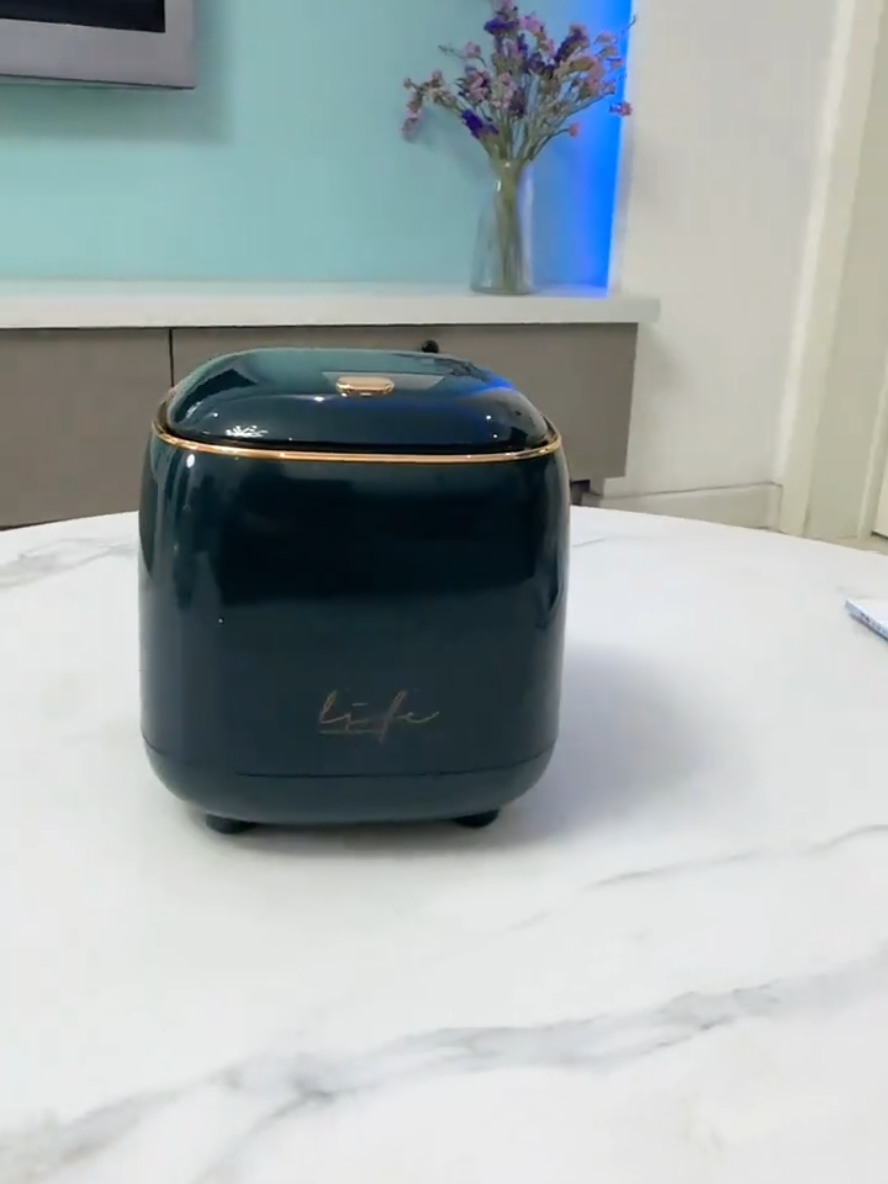 thùng rác mini để bàn tiện lợi#thungrac #thungracmini #thungracminideban #tạphoavn #dogiadung 