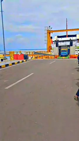 baik nya tak akan kembali ke jalan yang sama🤣