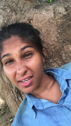 චුට්ටක් චුට්ටක් වැරදි තැන් තියෙ අව්ලක් ගන්ඩ එපා 🥲#foryou #foryoupage #srilankan_tik_tok🇱🇰 #viralvideo #fyp 