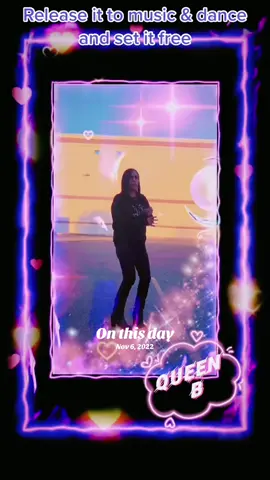 One of my first TikToks #onthisday #Queen #tiktok #dance #vibe 