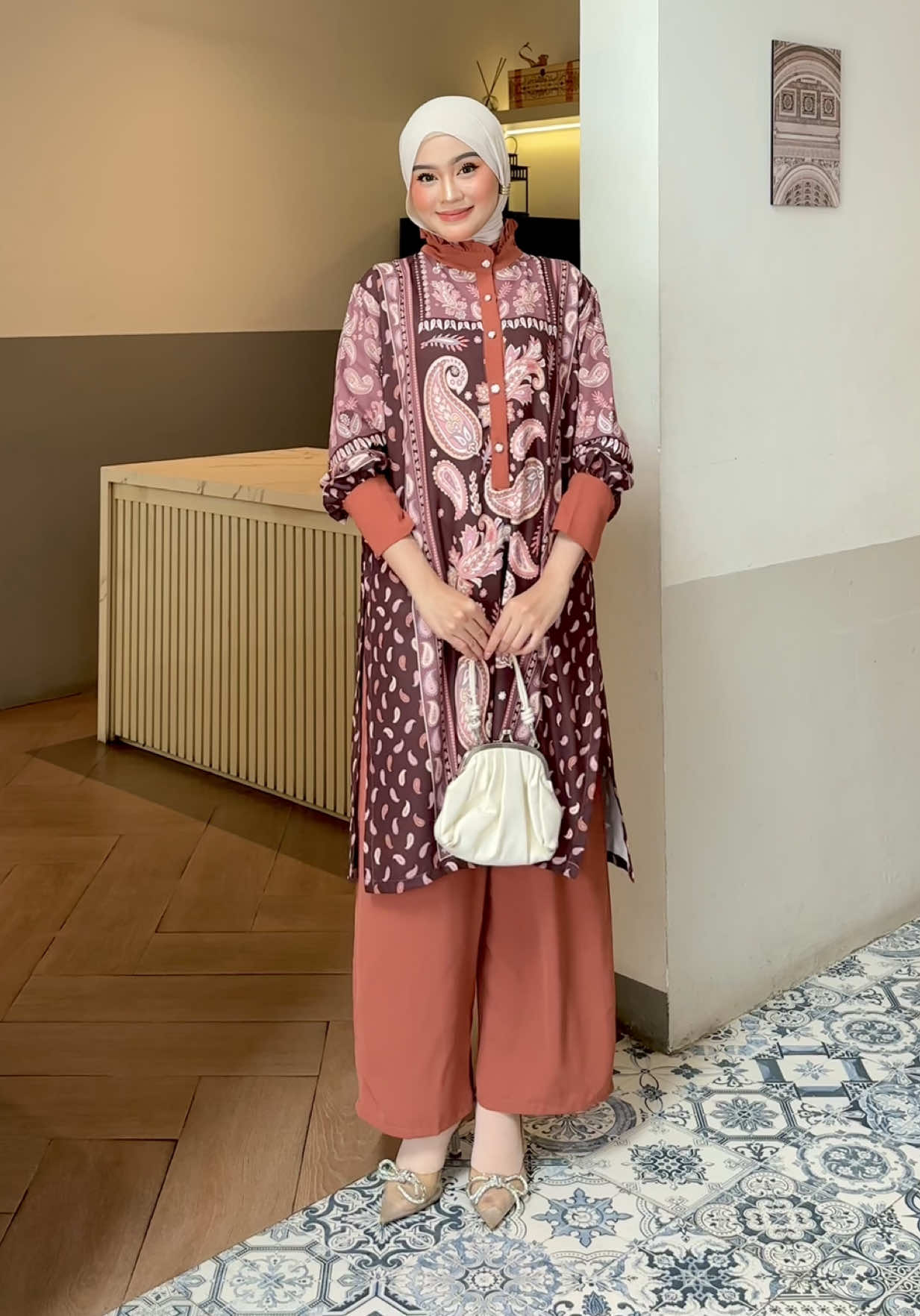 Membalas @🧕 Sabtu jam 10 pagi yaa jangan lupa join live 