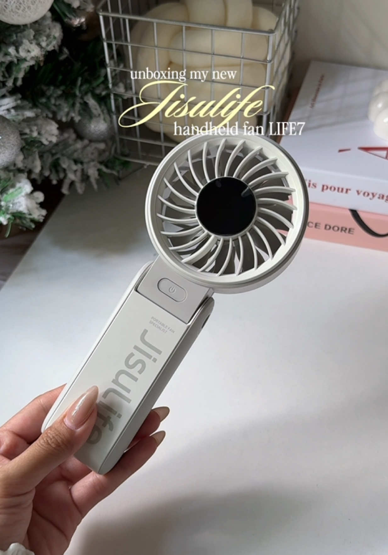 ang lakas and very convenient ng fan na to ⁡#jisulifefanlife7 #handheldfan #jisulife #jisulifeminifan #jisulifeportablefan @Jisulife-PH 