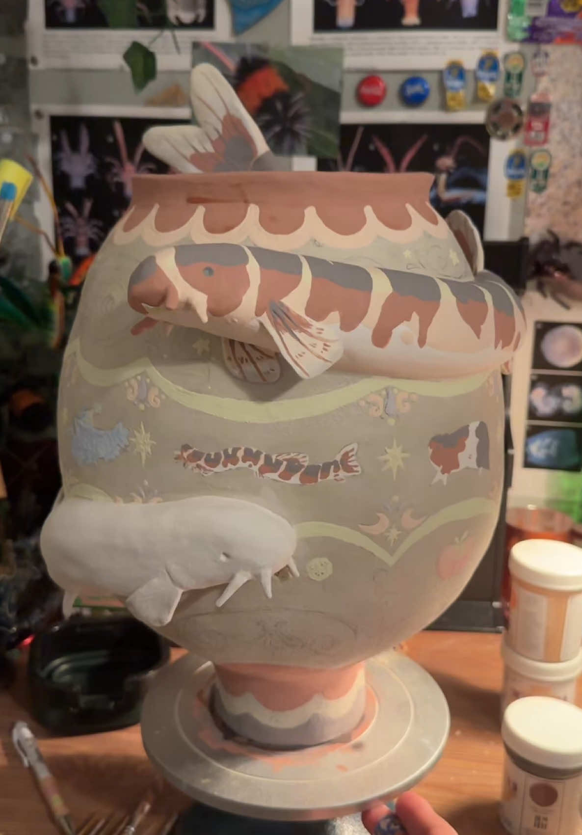 i WILL finish it by tomorrow. I hope. I just wanna get it bisque fired and glazed already oh my gorttt #art #clay #ceramics #kuhliloach #guineapig i need to stop doing mini updates sprry 💔