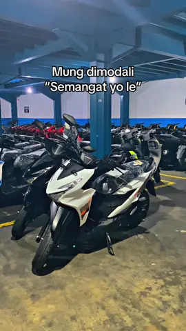 Semangat yo le ben iso tuku motor dewe , atas nama jenenge dewe 🤲 Info promo Honda bisa langsung hub 08983404828 🤠 #cunmotor #dealerhondamadiun #dealermadiun #madiun #cunmotormadiun 
