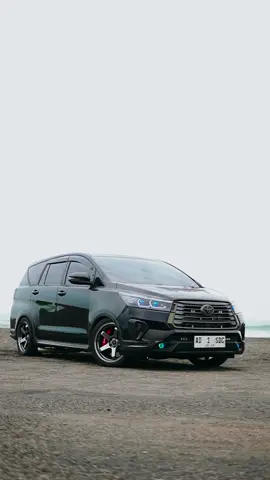 Emang boleh se josjis itu  #innova #innovakece #innovamodifikasi #innovacinematic #dieselcinematic 