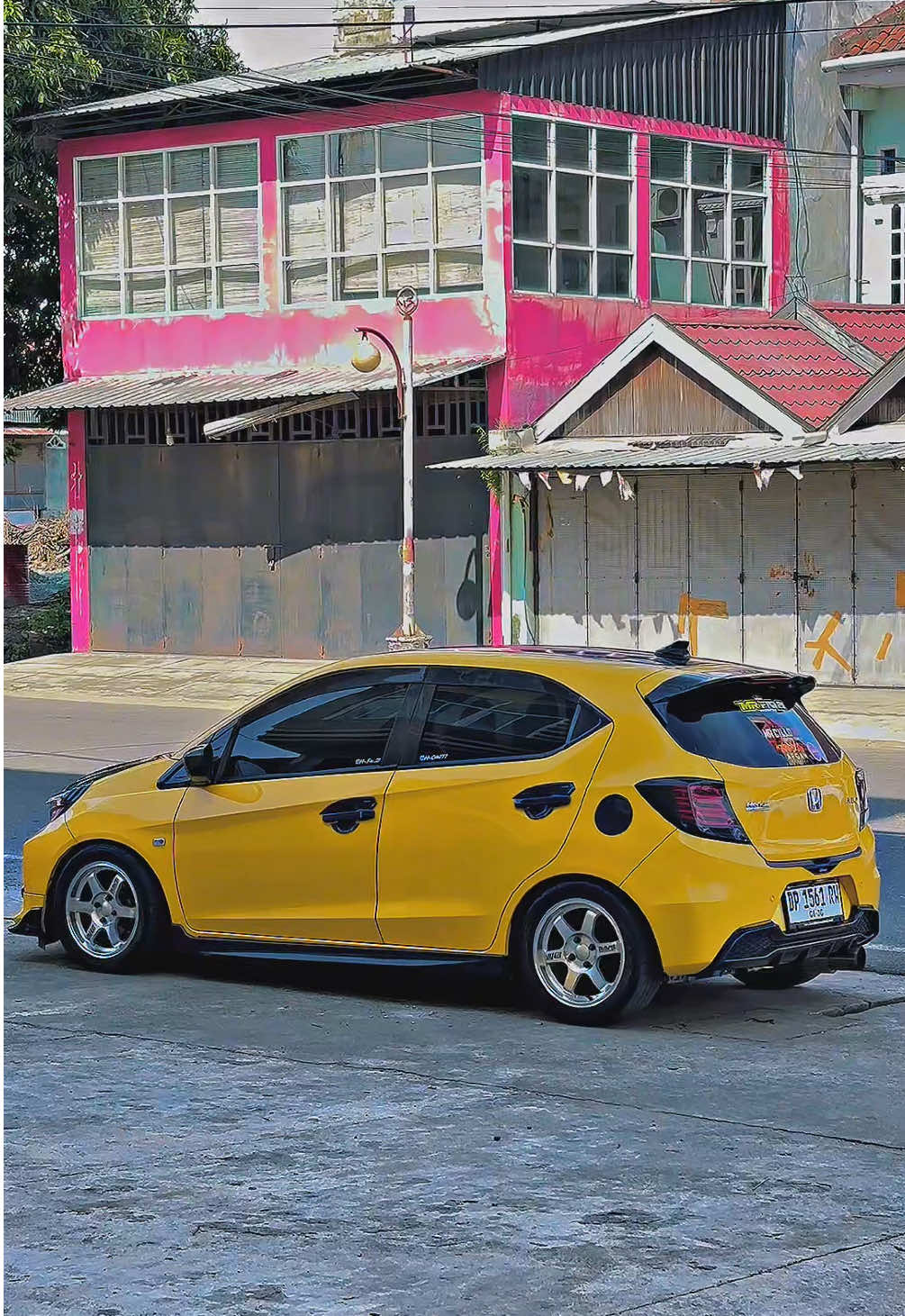 Babyyellow💛 #brio #hondabrio #briomodifikasi #fyp #beranda 