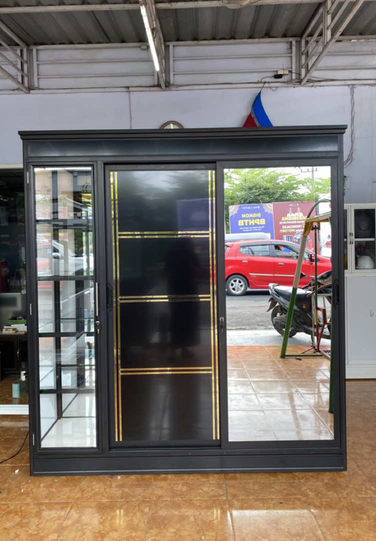 Lemari baju terbaru warna Black #lemaribaju #black #fyp #aluminum 