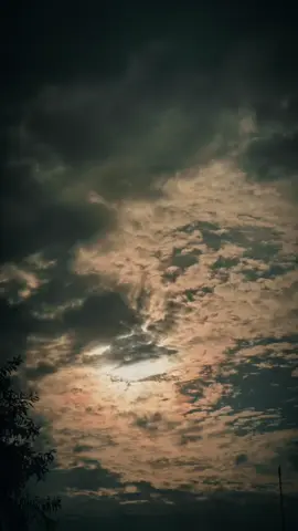 rindu yg tiada penghujungnya.. al fatihah syurgaku sumiah binti samijan.. #hanyarindu #htyt #takdir  #kekuatan #CapCut 