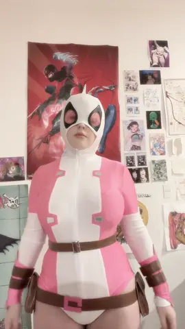 new cos alert who’s hyped #gwenpool #cosplay #marvel #fyp 